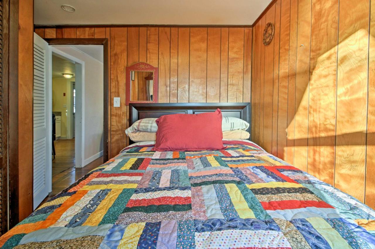 Cozy Buzzards Bay Home Steps To Cape Cod Canal! Bourne Exterior photo