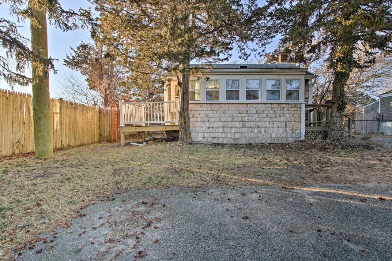 Cozy Buzzards Bay Home Steps To Cape Cod Canal! Bourne Exterior photo